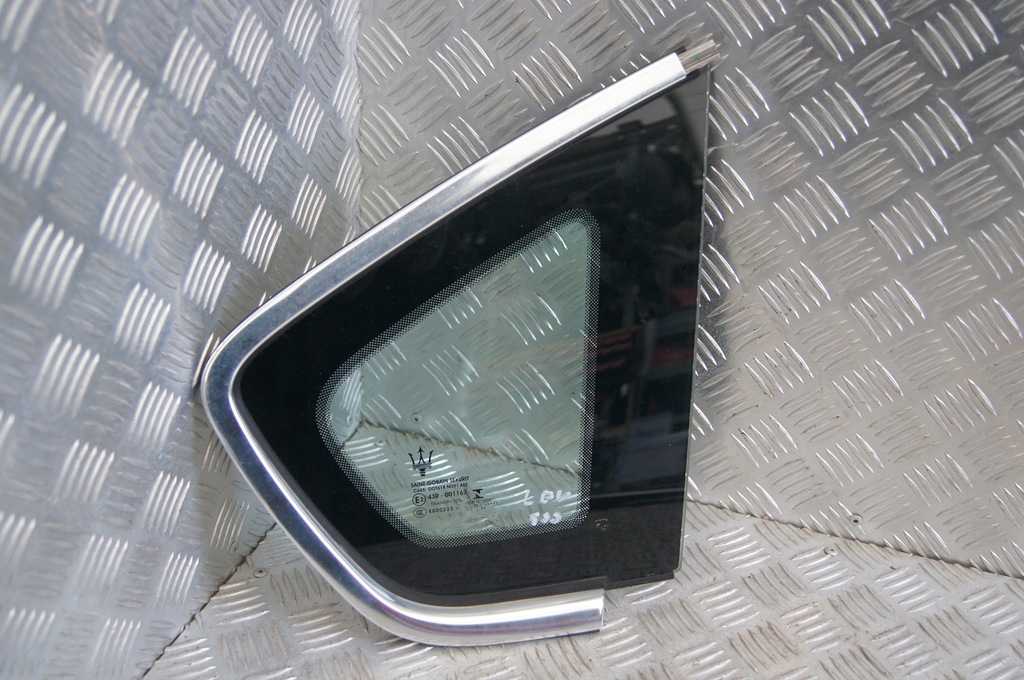 фото №1, Maserati levante скло кузовна права