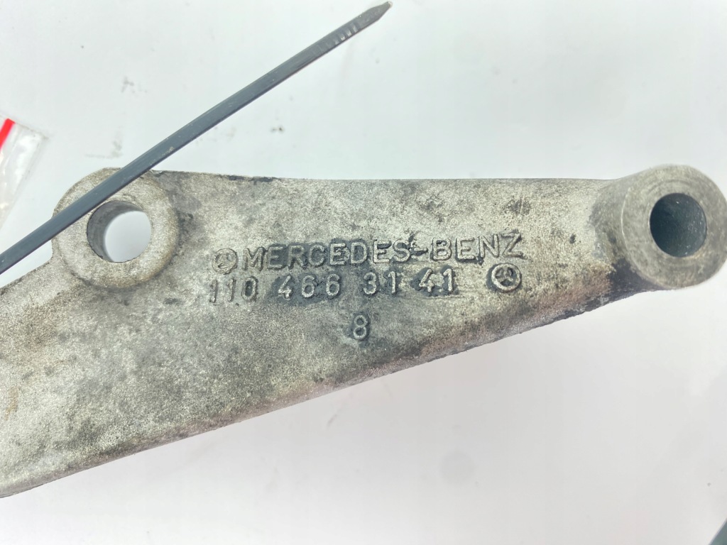 Кронштейн кронштейн mercedes w123 w116 w126 r107 280 m110 1104663141 Київ