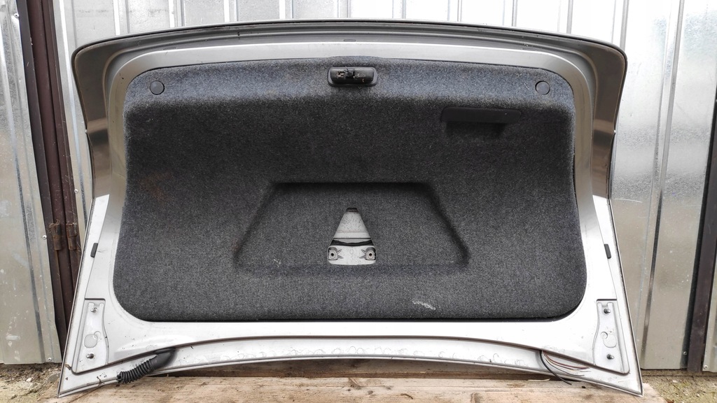 фото №13, Крышка багажника задняя багажника audi a4 b6 cabrio ly7q