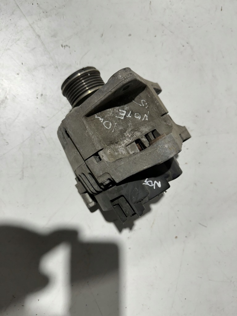 фото №1, Nissan note e11 2011 с передний генератор