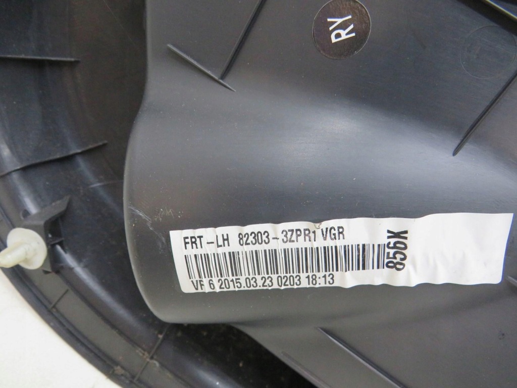 фото №3, Обшивка двері лівий перед i40 lift 823033zpr1