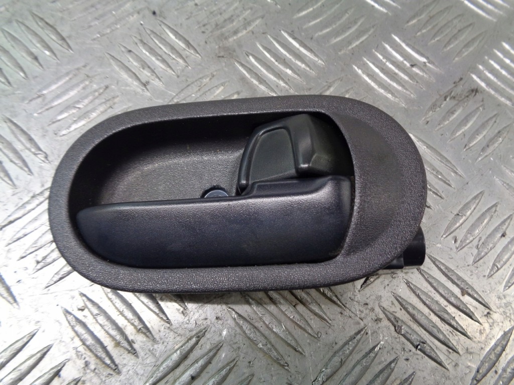 фото №1, Ручка правая передняя mitsubishi colt vi z30