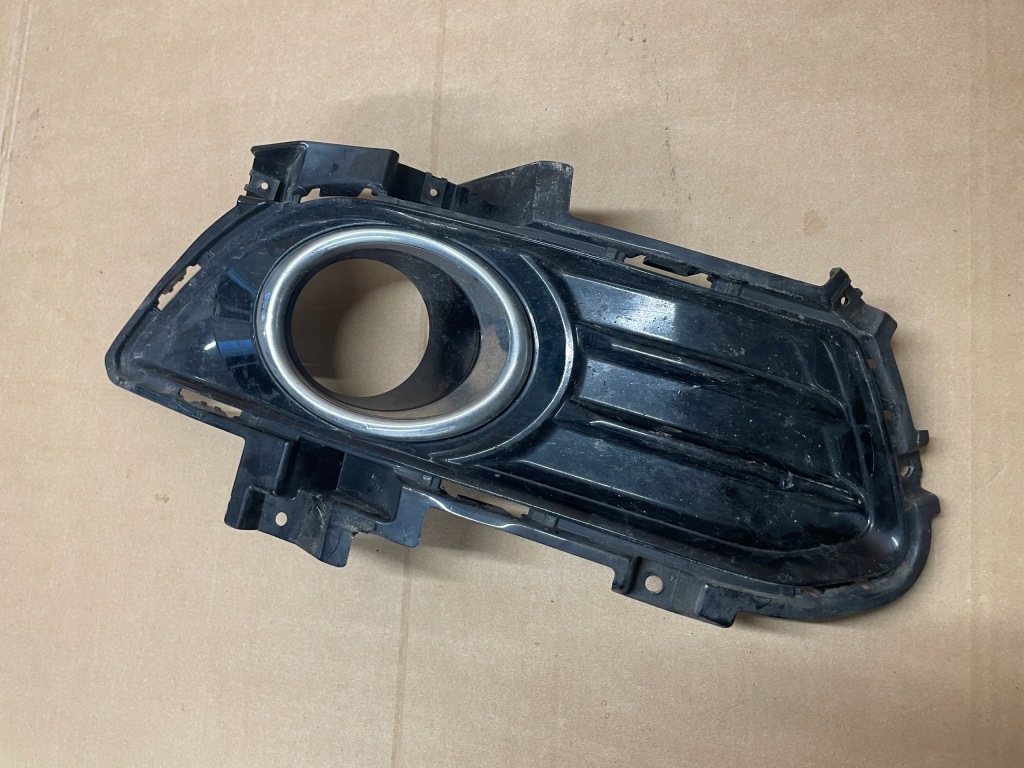 Купить Ford mondeo mk5 решётка бампера правая перед ds73-19952-lw оригинал