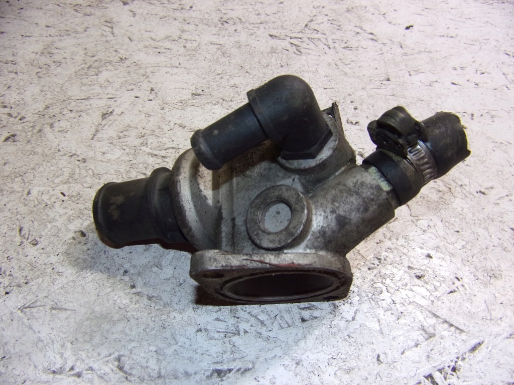 Корпус термостата alfa romeo 156 Цена