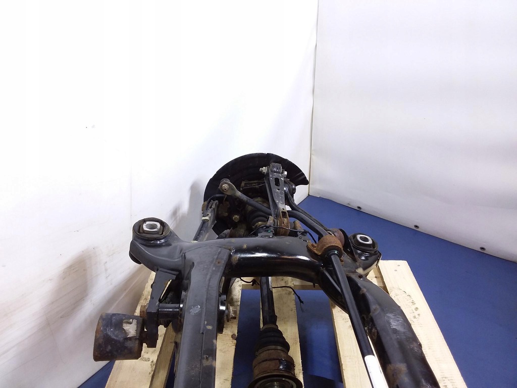 фото №3, Bmw x3 f25 балка підвіска задня