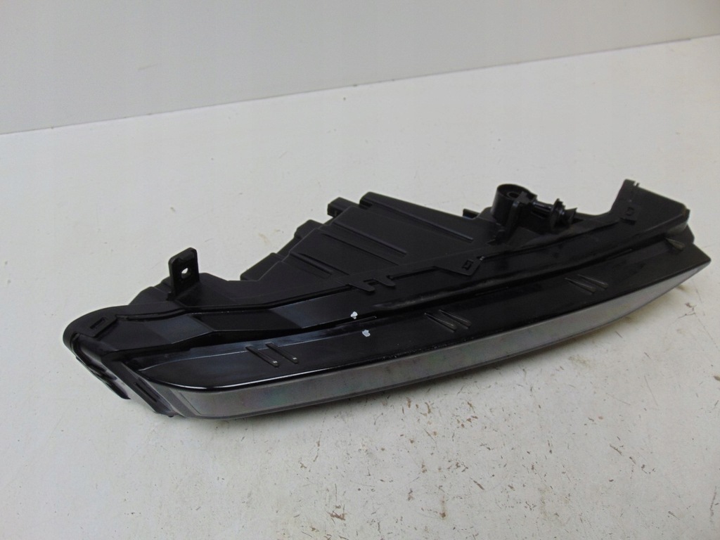 фото №12, Противотуманная фара лампа led drl левая skoda superb iii lift 3v0941699b