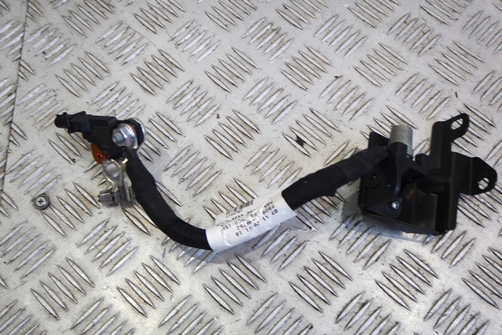 фото №1, Кабель клема шланг ferrari f8 tributo 273184