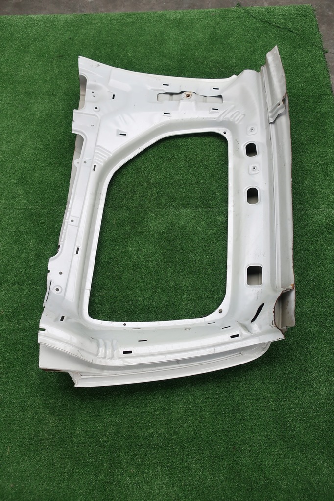 фото №4, Крила скло права блок двигуна правий дах кронштейн suzuki jimny