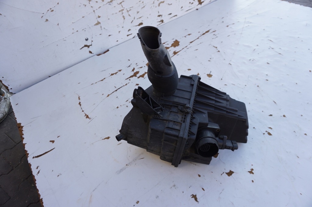 фото №1, Корпус фільтра повітря volkswagen transporter t5 1.9 tdi