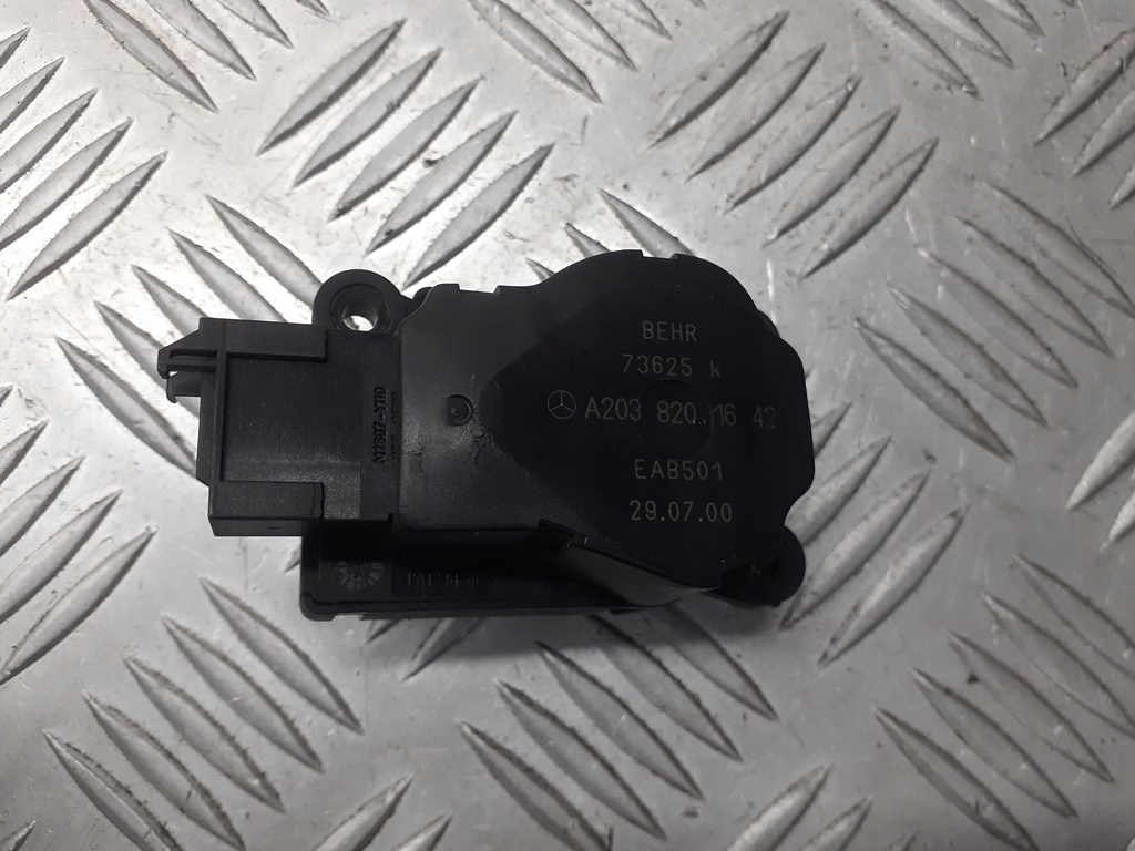 фото №1, Моторчик отопителя mercedes w203 a2038201642