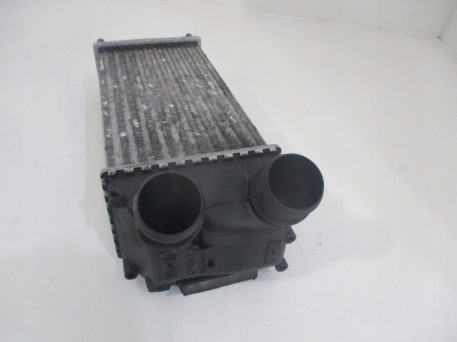 C4 1 1.6 hdi інтеркулер радіатор повітря 9648551880 Оригінал