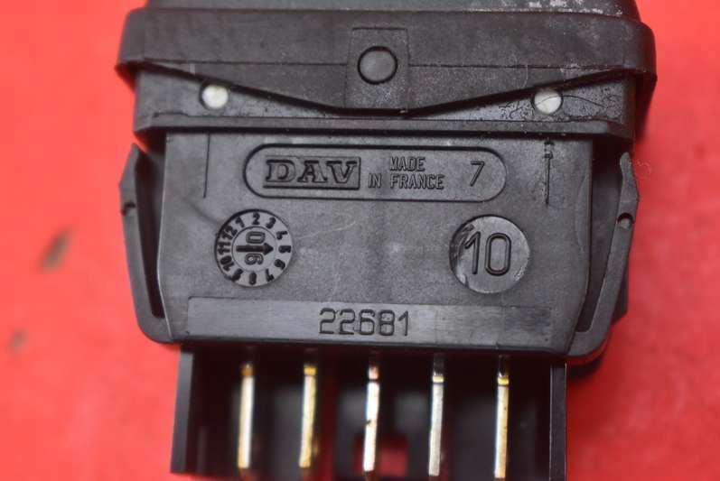 фото №7, Панель управление окон citroen xsara picasso 06r