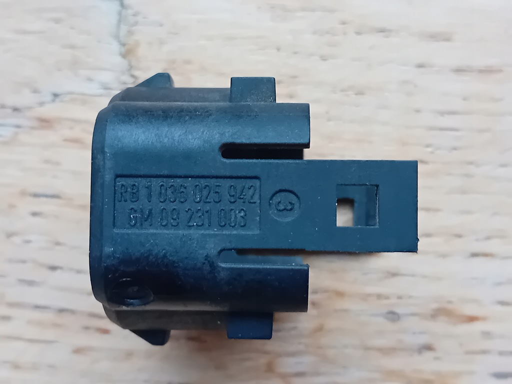 фото №5, Кронштейн датчика парковки opel 09231003