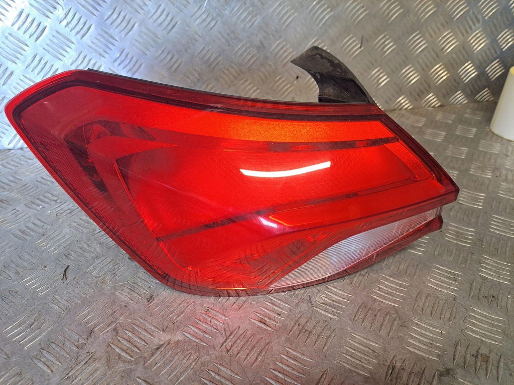 фото №3, Ford focus mk4 хэтчбек лампа левая задняя задняя led