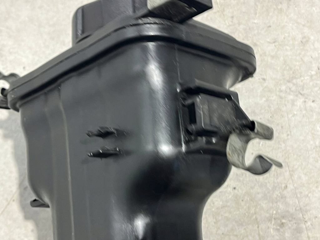 фото №7, Бачок расширительный bmw 7 g11 g12 8610658