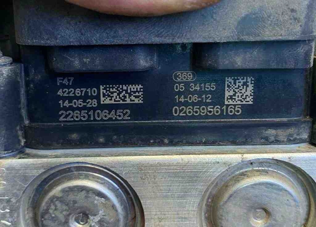 фото №8, Насос abs nissan x-trail t32_ 476604cb0a 1.6l дизель 96kw 2014