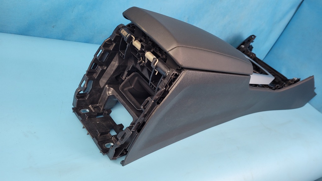 фото №9, Bmw 3' g20 19r тунель середній підлокітник 6806777