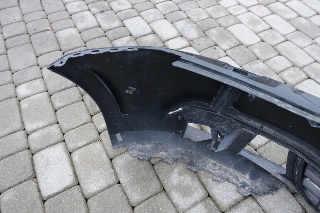 Купити Vw jetta 5c0 11-14 бампер передній pdc омивачі решітка середня lc9x