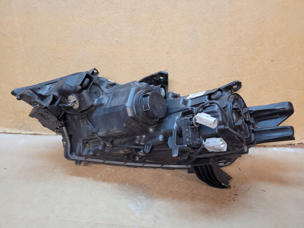 фото №8, Лампа full led правий перед mitsubishi outlander iii