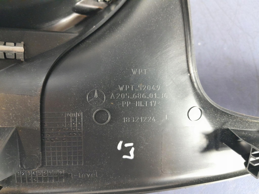 фото №7, Mercedes c43 w205 накладка порог левый задняя