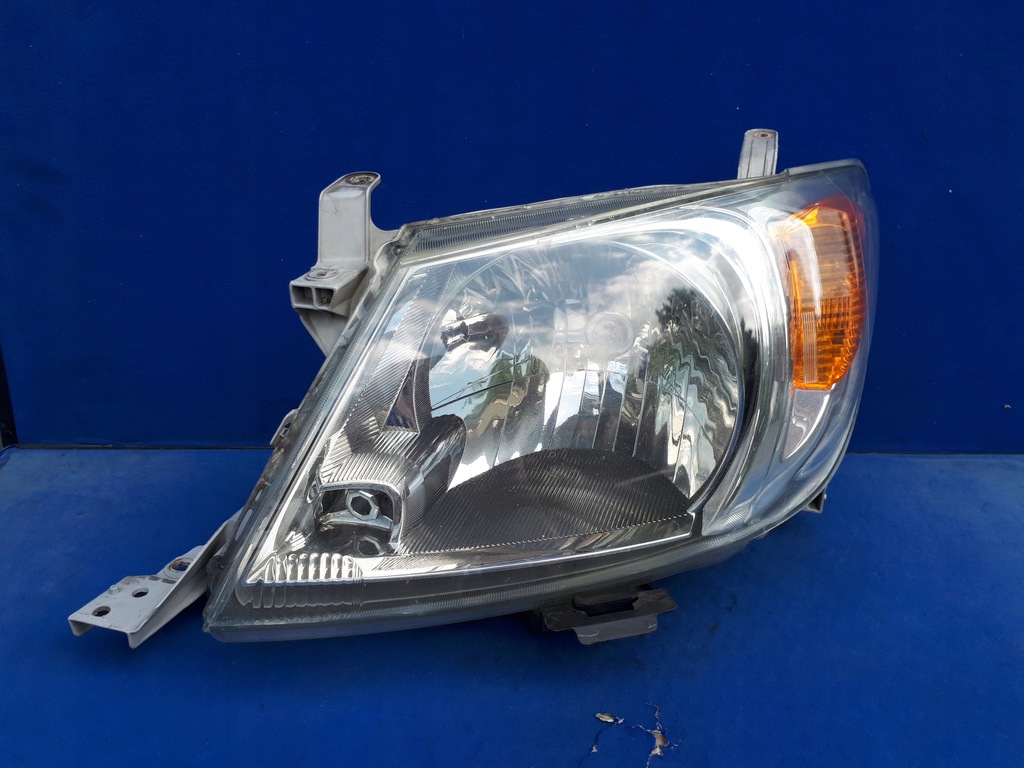 фото №1, Toyota hilux 2006-2009 06-09 фара лампа ліва