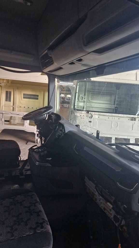 фото №8, Кабіна комплектна scania r новий model 2133125