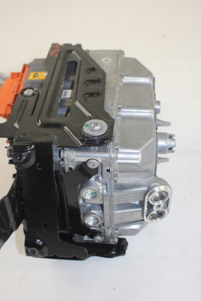 Купить Bmw g30 инвертор преобразователь напряжения 9798799