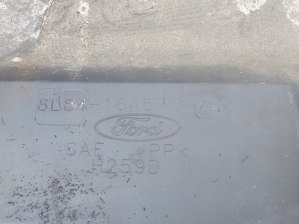 Mercury mariner 06-10 защита брызговик левая правая 8l84-16a574 америка Недорого