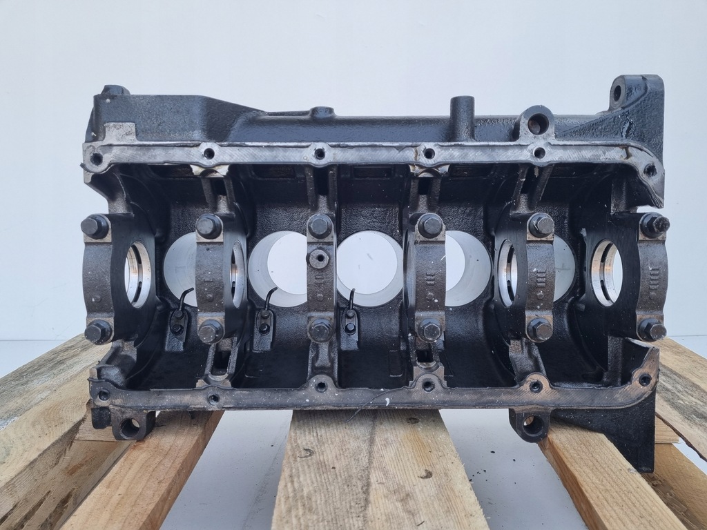 фото №12, Блок двигуна fiat coupe 2.0 20v t turbo 220km 175a3000