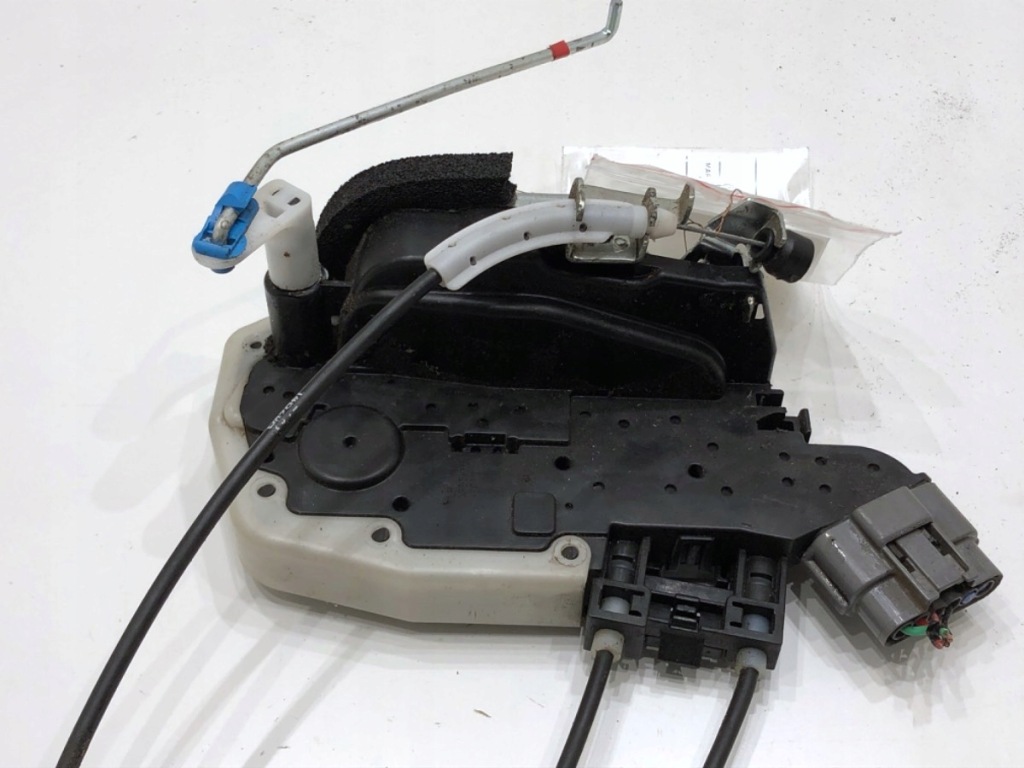 фото №2, Замок двері лівий перед nissan micra k13 хетчбек