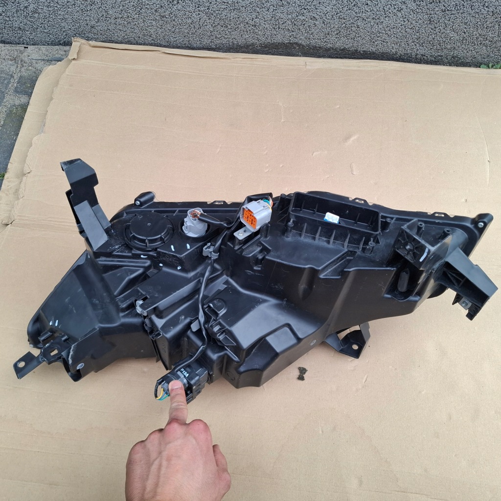 Купить Mitsubishi asx 2 2 20- фара фара правый  full led 8301d482 cała оригинал .