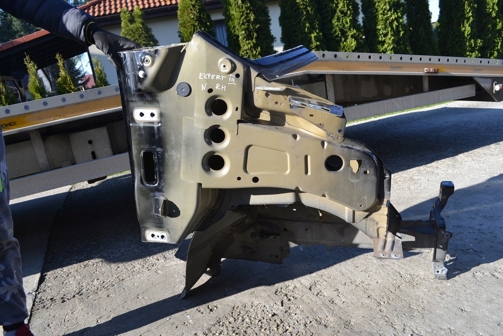 фото №1, Четверть порог правый перед peugeot expert citroen jumpy iii 16-