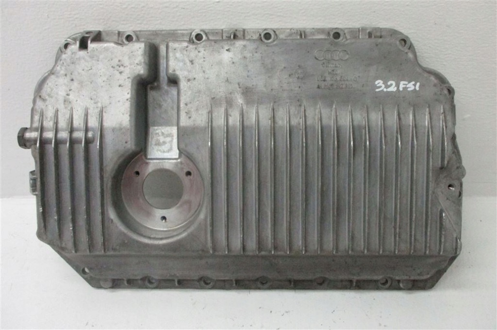 Купить Поддон масляная audi a4 a6 a8 2.4 3.2 fsi 06e103604g