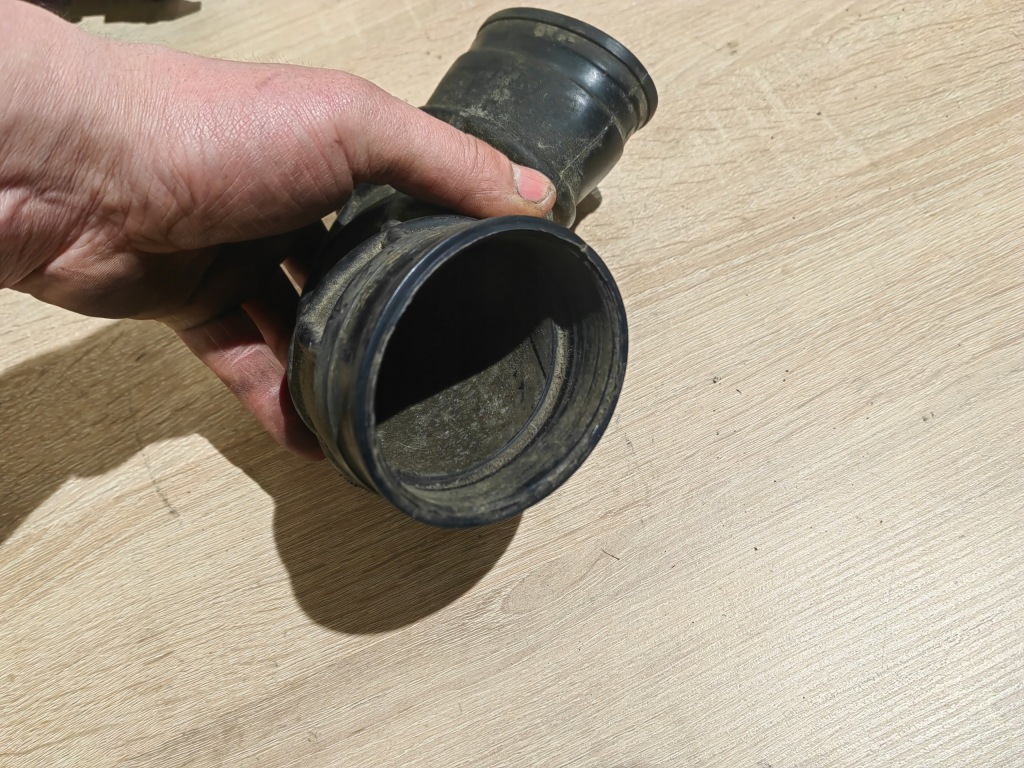 фото №3, 7700313036 7700312348b труба master ii повітрозабірник повітря 2,2 2,5 dci