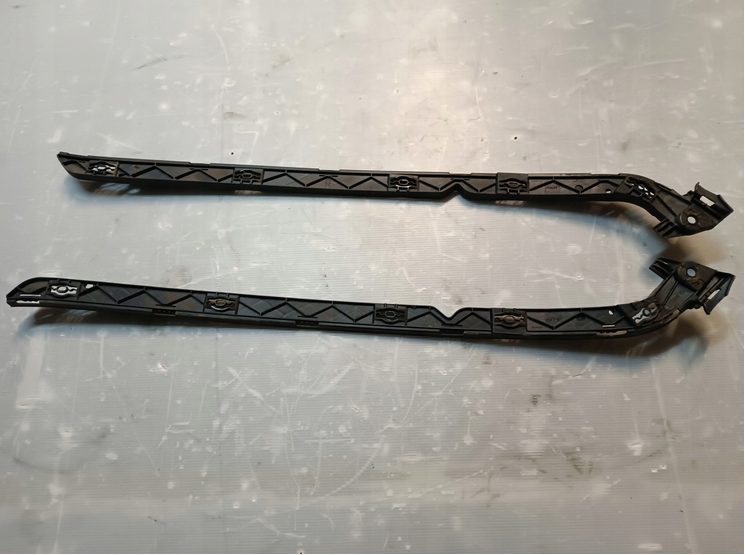 фото №1, Smart fortwo ii 451 направляющая бампера задняя левый правый