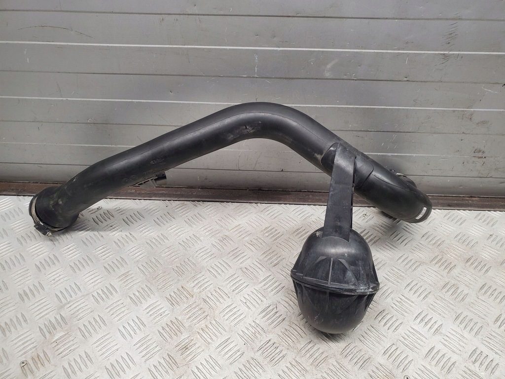 фото №6, Audi a4 s4 b9 8w 8w0145673an провода воздуха