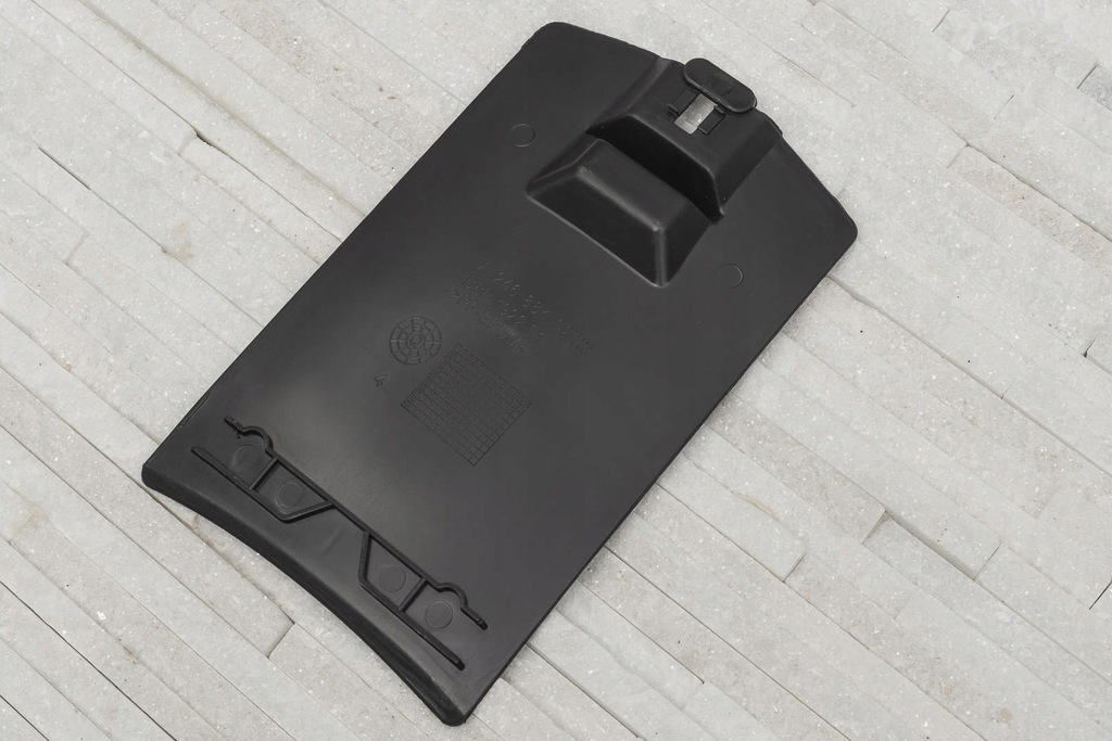 фото №8, Mercedes b klasa w246 11-18 крышка wymian лампочка