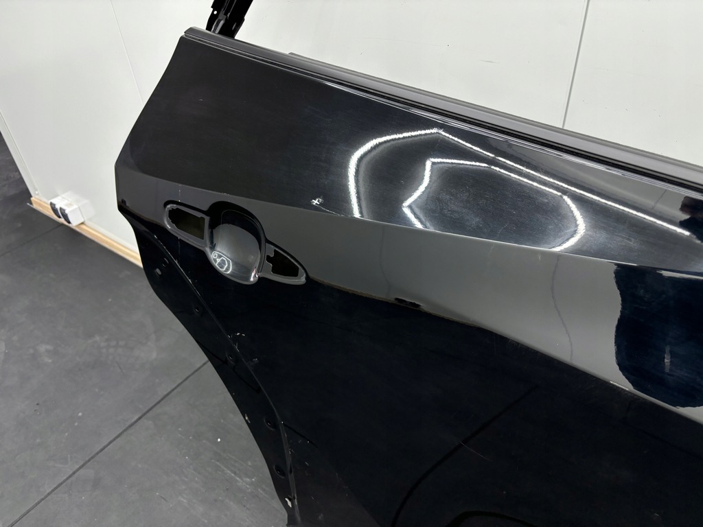 фото №11, Toyota bz4x дверь правое задние задняя