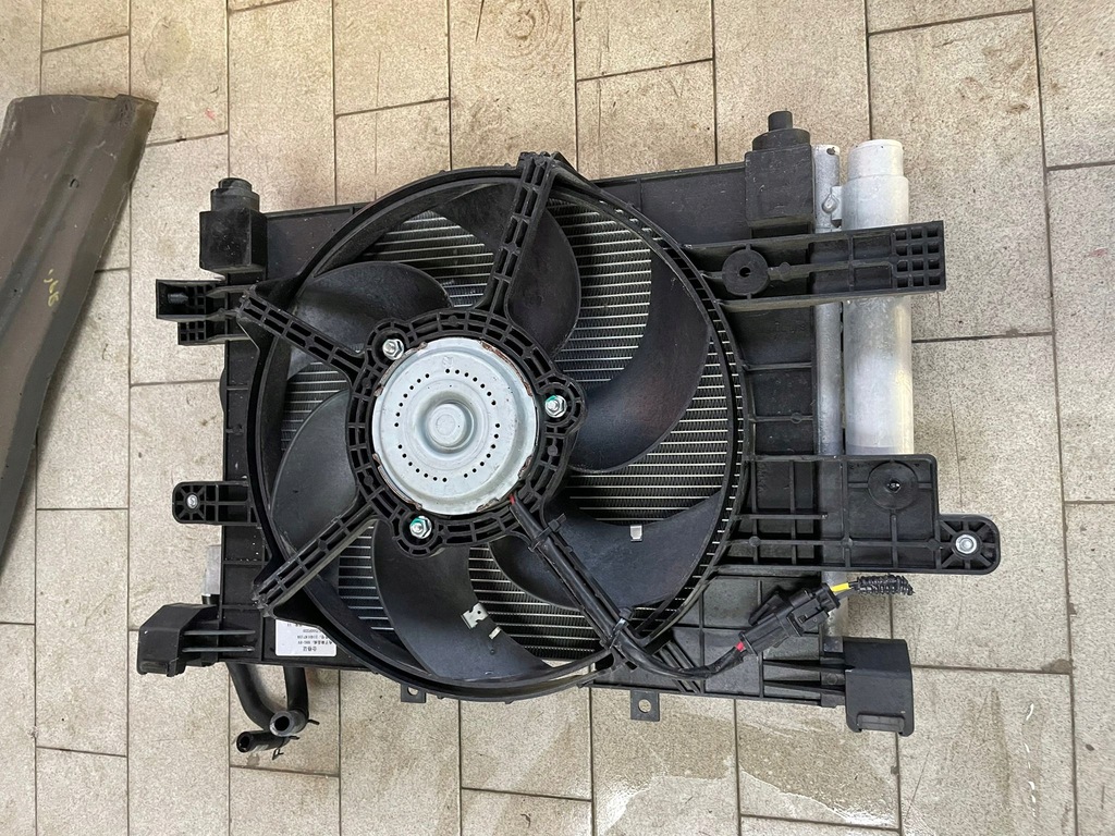 фото №11, Перед бампер лампи капот крила радіатор dacia spring