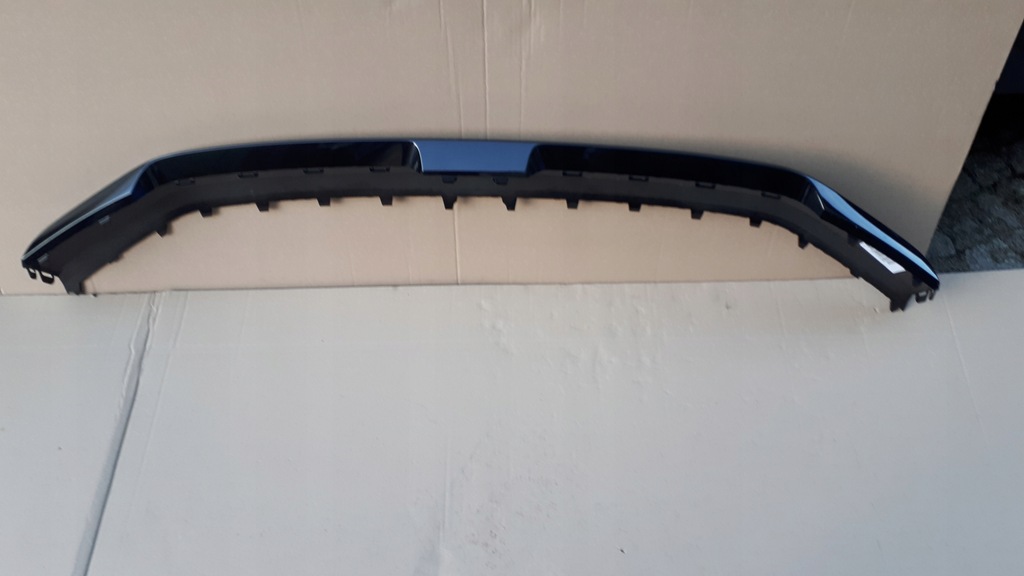 фото №1, Skoda kamiq спойлер накладка бампера перед