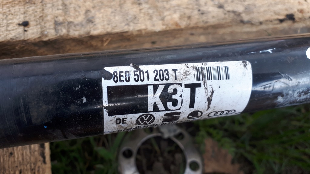 фото №4, Rs4 b7 приводной вал левая левый задняя 8e0501203t 4.2 v8