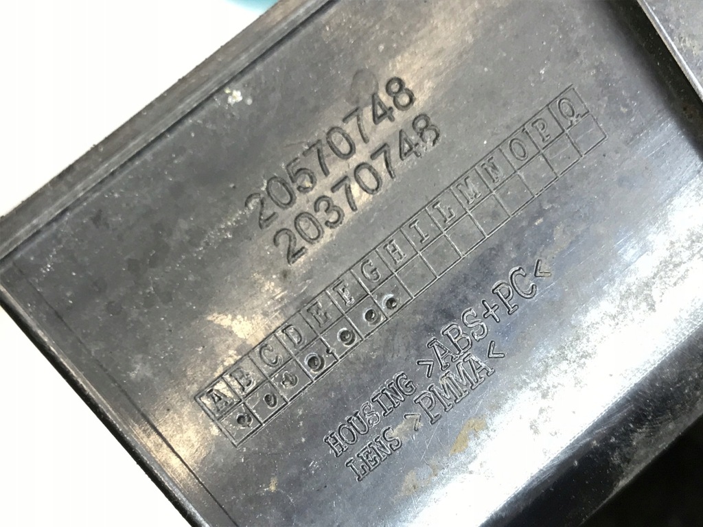 фото №9, Лампа правый задняя fiat doblo iii 1.3 20570748