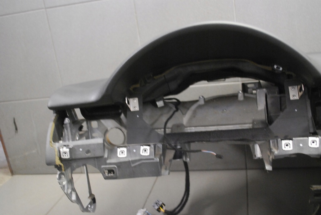 фото №7, Панель приладів приладова консоль audi a8 d3 eu czarna