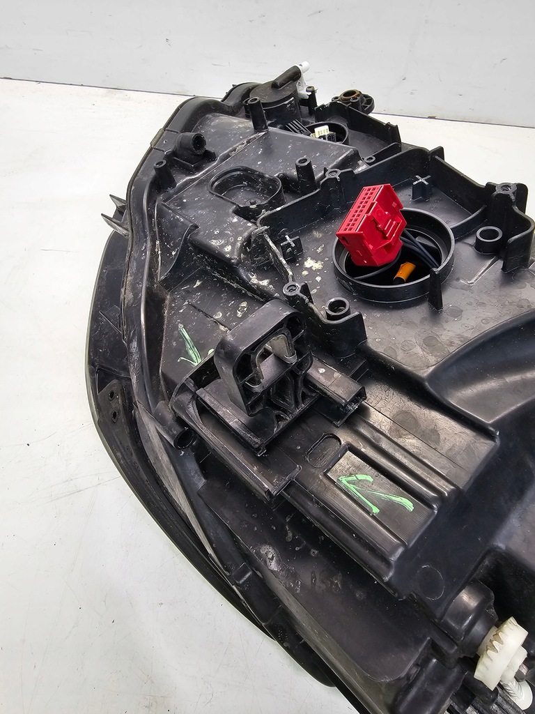 фото №11, Фара ксенон led правий audi a3 8v 8v0941006a uk