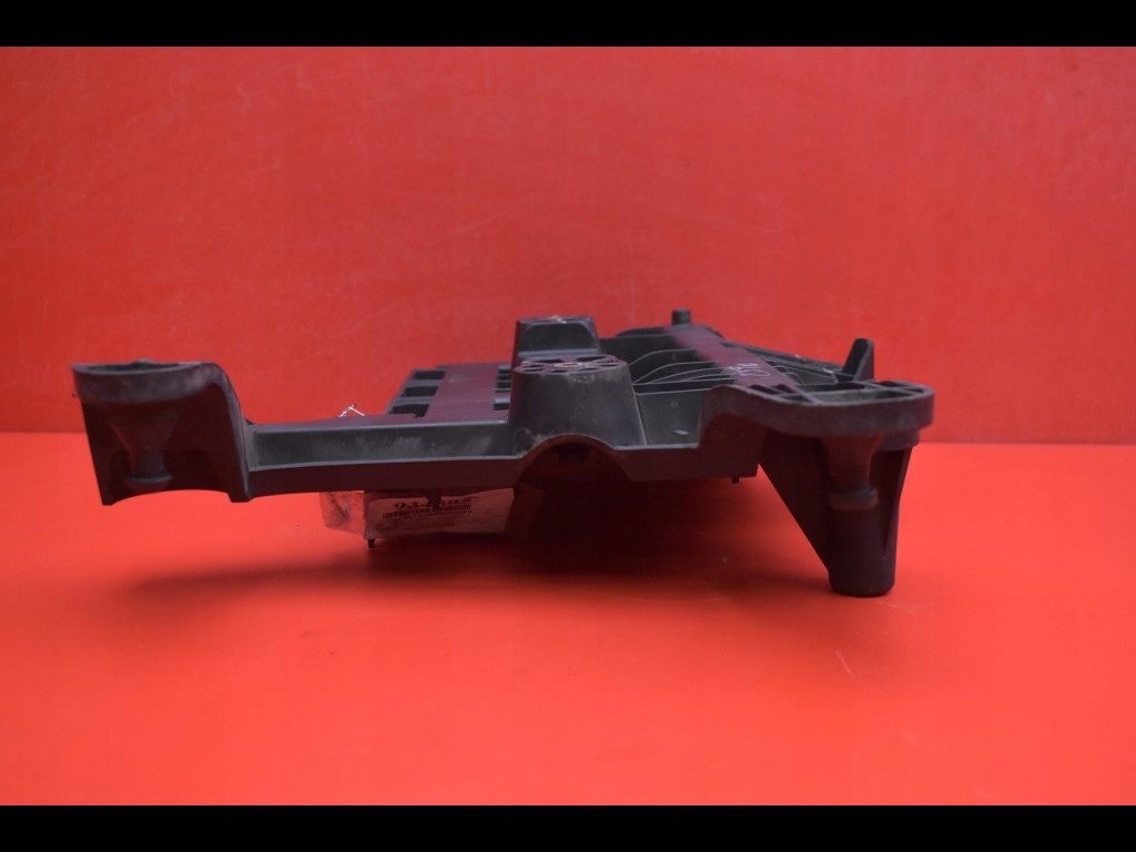 Основание аккумулятор 1km915333 vw golf 6 vi 1.6 tdi 105 km 08-15 в Украине