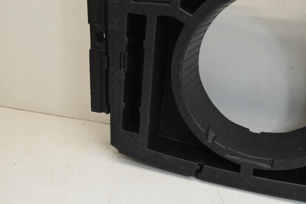 фото №10, Пена багажника audi q5 fy 80a012109p 2017