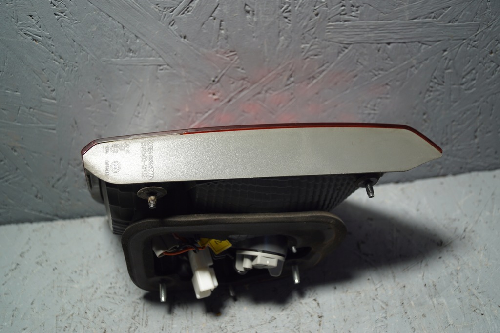 фото №6, Лампа правый задняя kia sorento ii крышка багажника