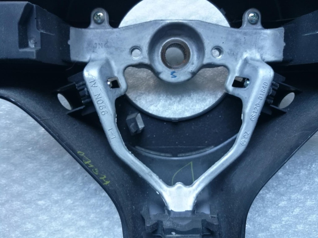 фото №9, Воздуховод citroen c1 peugeot 107 toyota aygo