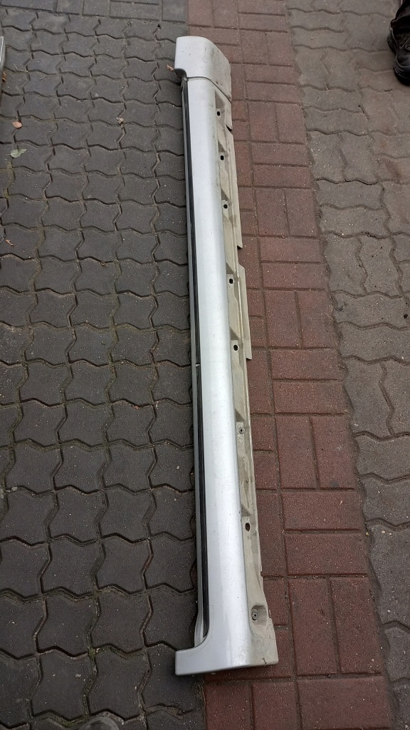 фото №1, Молдинг порог правая volvo s60 lift 04-09r 426-26