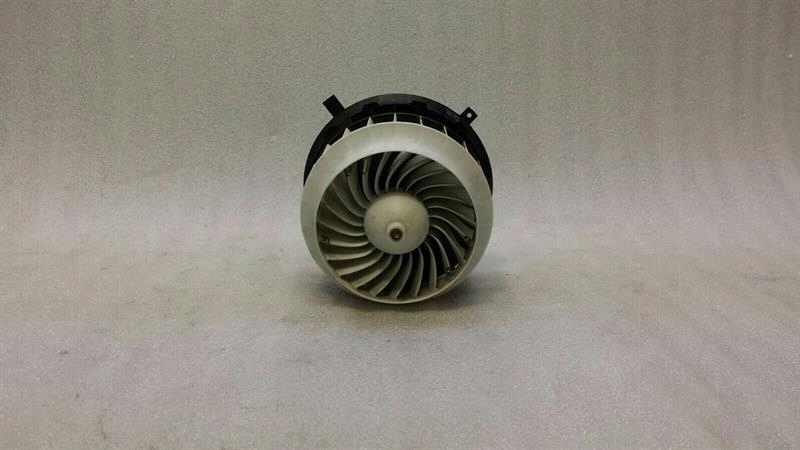 фото №2, Mercedes c class w205 heater blower a0999060412 двигун rhd